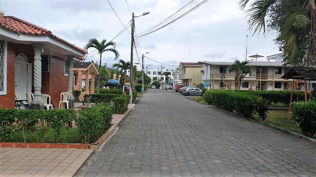 Puerto Esperanza - Cabaplan Apartment Tonsupa Exterior foto